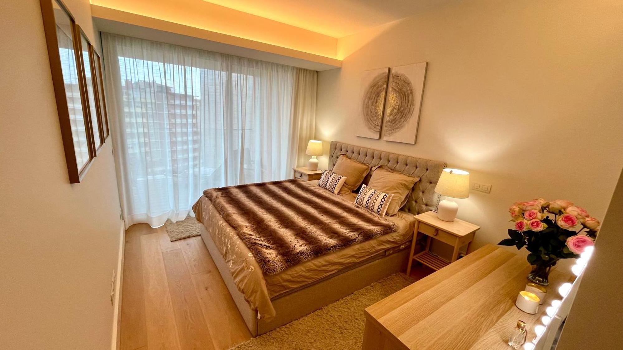Apartment Luxurious 2 Bedrooms With Amenities In Center Lissabon